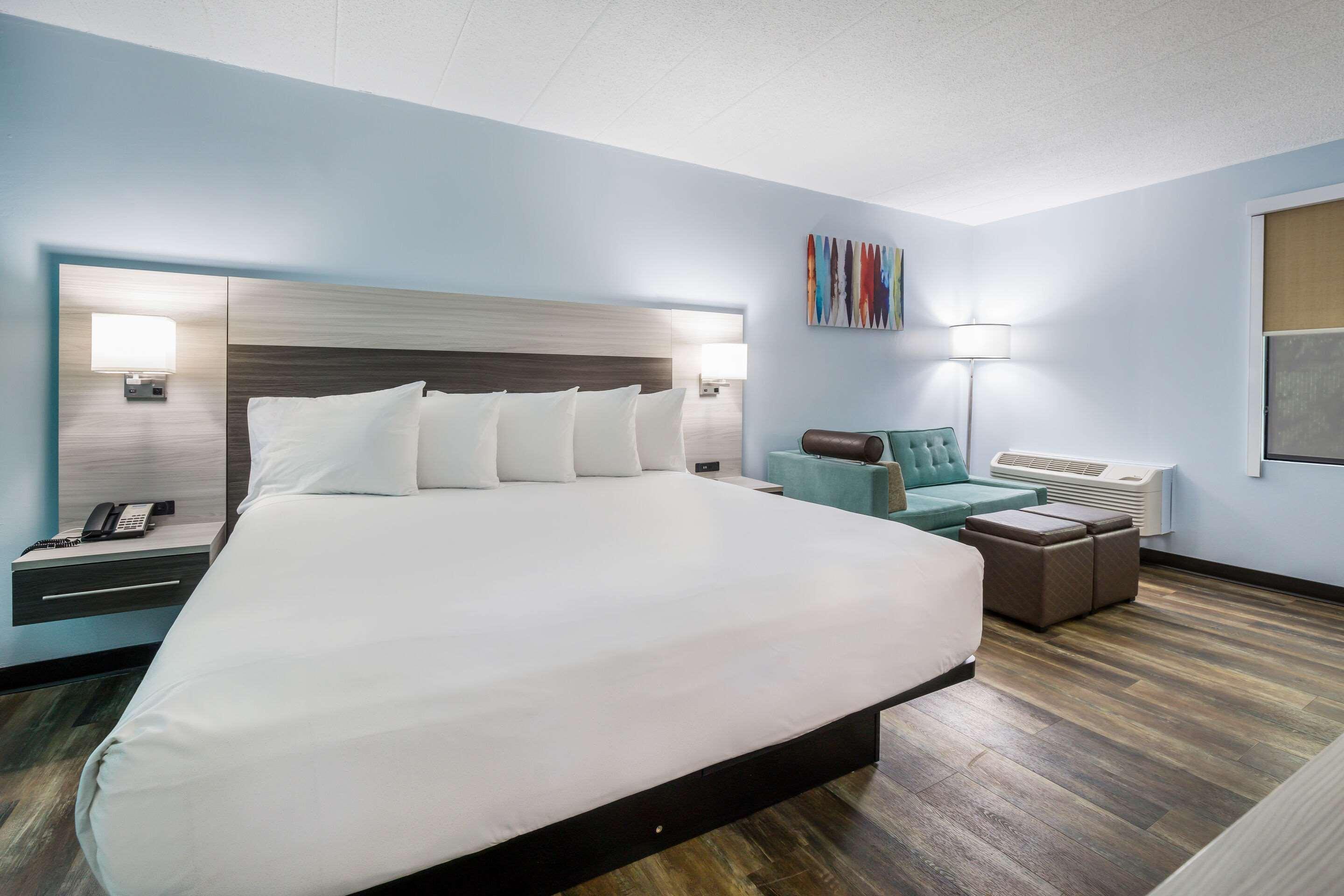 Rodeway Inn Anderson Bagian luar foto