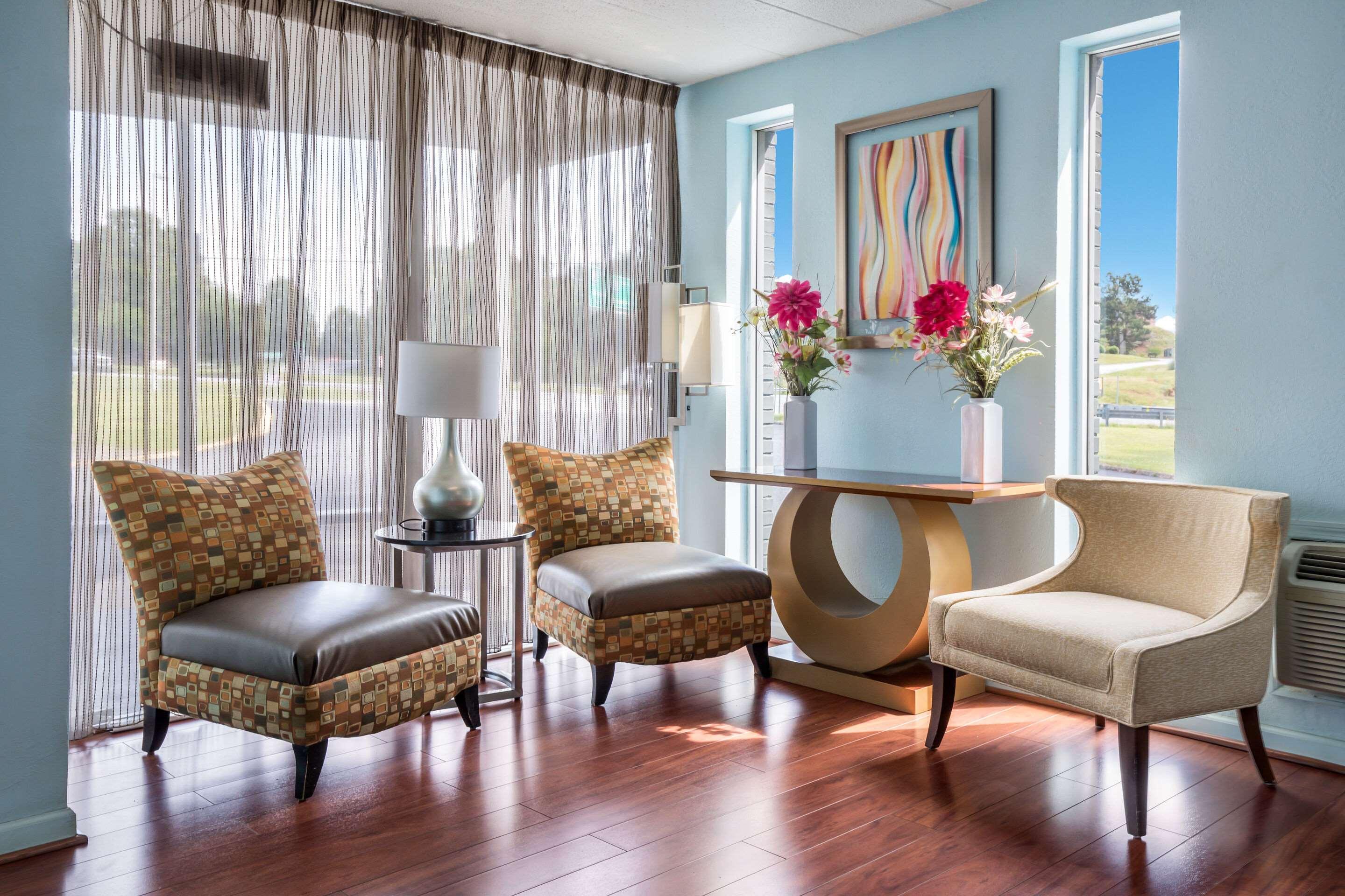 Rodeway Inn Anderson Bagian luar foto
